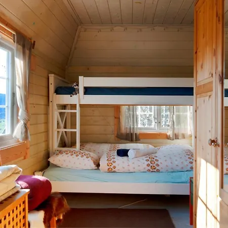 Farm stay Skifterud Gard - *